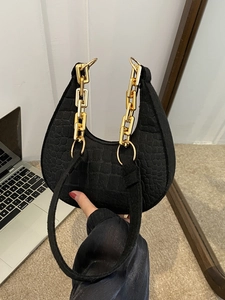 Women Crescent Hobo Bag Crocodile Embossed PU Leather Gold Chain Shoulder Underarm Purse Fashion Minimalist