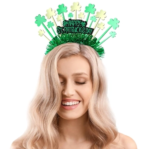 Cerchietto per San Patrizio con quadrifogli verdi e scritta Happy St. Patrick's Day