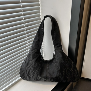 Women Hobo Shoulder Bag Large Capacity Vintage Wrinkled Texture Canvas Tote Bag With Triangle Zipper For Daily Commute Fashion