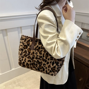 Fashionable leopard print faux fur tote bag with brown leather straps for autumn winter