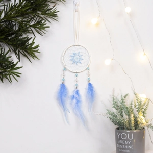 Attrape-Rêves en Plumes Bleues Fait à la Main avec Étoile Tissée Ornement Suspendu pour Rétroviseur de Voiture Décoration Boho