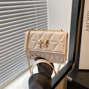 Women Bowknot Quilted Shoulder Bag PU Leather Elegant Chain Crossbody Small Square Bag Chic Stylish Everyday Fashion Handbag
