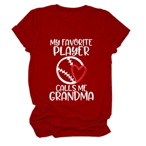 Rotes Baumwoll-T-Shirt für Damen mit My Favorite Player Calls Me Grandma Aufdruck