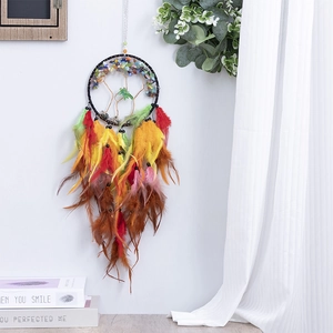 Ονειροπαγίδα boho με το δέντρο της ζωής και πολύχρωμα φτερά για διακόσμηση τοίχου