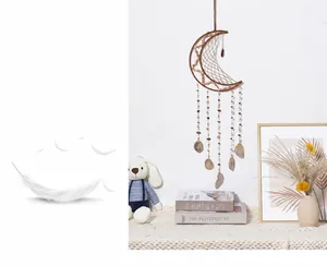 Atrapasueños de luna con rodajas de piedra natural y diseño bohemio de tejido a mano