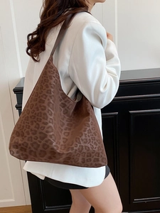 Retro leopard print tote bag for women with large capacity shown in full view on model