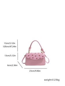 Sac bandoulière rose imprimé fraises avec dimensions 23x13x6cm et détails dorés