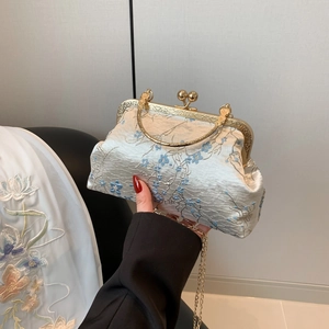Vintage Chinese Embroidery Satin Evening Bag Metal Frame Kiss Lock Handbag With Chain Shoulder Bag For Women Party Wedding