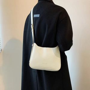 Women Minimalist PU Leather Shoulder Bag Retro Underarm Bag For Daily Commute Versatile Simple Crossbody Bag