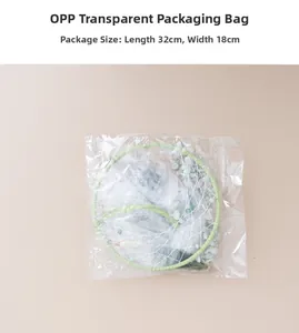 Détail du capteur de rêves tissé dans un emballage OPP transparent de 32cm sur 18cm