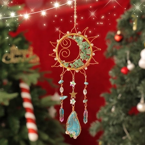 Capteur de rêves soleil et lune avec aventurine verte et pendentifs en cristal