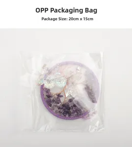 Detalle del atrapasueños Árbol de la Vida violeta en bolsa protectora OPP de 20 cm x 15 cm