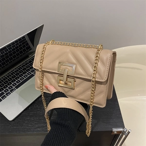Women Quilted Crossbody Bag Vintage PU Leather Chevron Square Shoulder Bag With Metal Chain Link Lock Fashion Simple