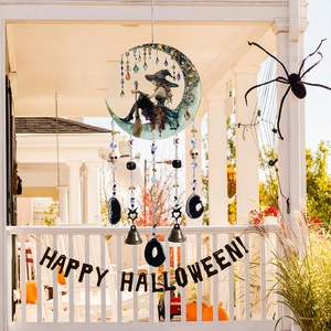 Carillon Halloween lune avec sorcière, perles noires et cloches pour décoration de fête