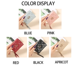 Fünf Farben gesteppter Mini-Geldbörsen mit Handschlaufen und Metall-Logo-Display