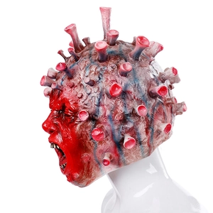 Vista laterale dettagliata della maschera horror in lattice per Halloween e feste cosplay