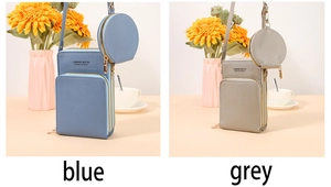 Dettaglio delle borse porta cellulare azzurre e grigie con portamonete rotondi inclusi