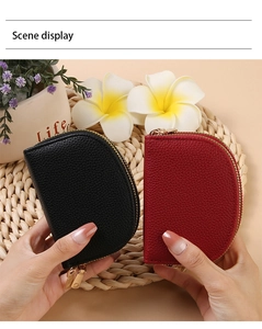 Litchi pattern leather coin purses in black and wine red with heart-shaped gold zippers