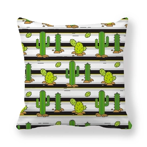 Housse de coussin à motif cactus et rayures noir et jaune en tissu peau de pêche soyeux