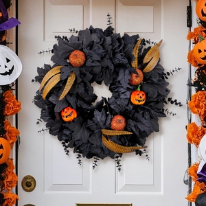 Halloween Wreath Black Maple Leaves Orange Glitter Pumpkins Jack-O-Lantern Face Dead Branches Door Hanging Party Decor