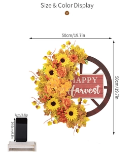 Dettaglio ghirlanda autunnale 50cm con girasoli, acero e targa Happy Harvest
