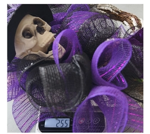 Couronne d'Halloween légère avec crâne et chapeau ne pesant que 255 grammes