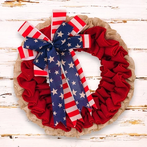 Detail of USA Independence Day wreath with burlap, red mesh and large patriotic bow