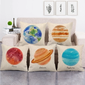 Housses de coussin en lin par lot de 5 avec motifs planètes du système solaire