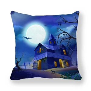 Détail de taie d'oreiller Halloween avec château hanté, chauves-souris et chat noir
