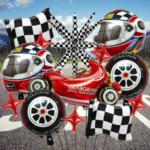 Race thema ballonset met helm en banden ontwerpen voor feest decoraties