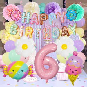 Set decorazione compleanno tema gelato con palloncini macaron e margherite