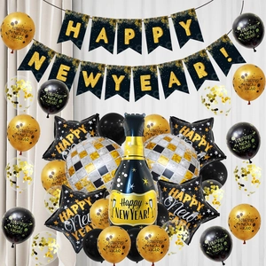 Black and gold Happy New Year party decoration set with balloons and banner banner