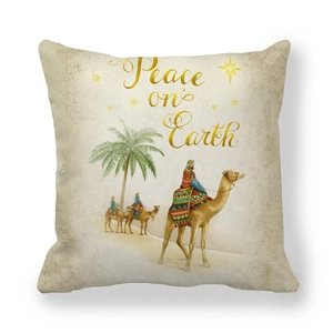 Détail de la housse de coussin Noël Peace on Earth avec les Rois Mages