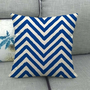 Housse de coussin en lin minimaliste avec motif chevron bleu et beige pour décoration
