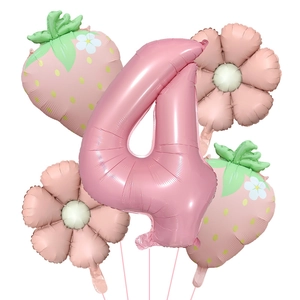 Kit de 5 ballons fraise et marguerite avec chiffre 4 rose pour décoration de 4e anniversaire