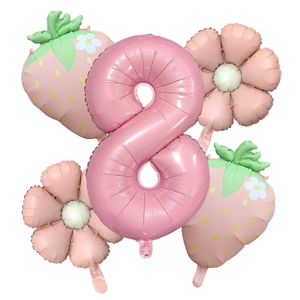 Détail du lot de 5 ballons fraise et marguerite avec ballon chiffre 8 rose en aluminium