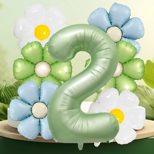 Globo número 2 verde oliva mate con globos de margaritas para decoración de cumpleaños