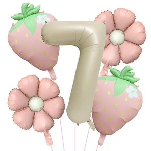 Matte strawberry balloons with cream number 7 for children's birthday party decor