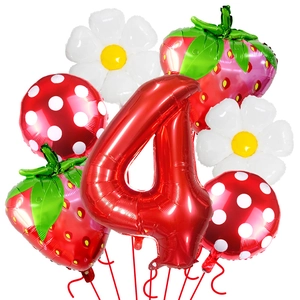Set di palloncini a tema fragola per il 4° compleanno con numero quattro rosso e margherite