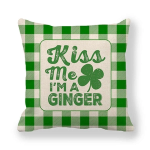 Fodera per cuscino San Patrizio a quadretti con scritta Kiss Me I'M A GINGER verde