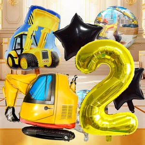 Set de ballons chantier 2 ans avec pelleteuse et chiffre deux doré pour anniversaire