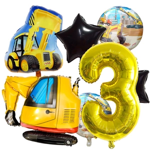 Détail du kit de ballons chantier avec chiffre 3 doré pour décoration anniversaire