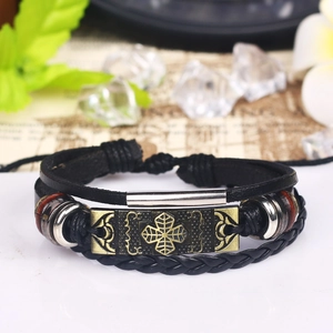 Mehrlagiges geflochtenes Lederarmband mit antikem Bronzedetail und retro Metallperlen