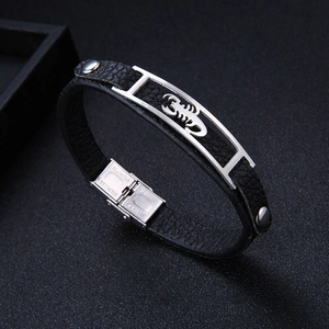 Men Stainless Steel Scorpion Bracelet Black PU Leather Punk Rock Biker Wristband Fashion