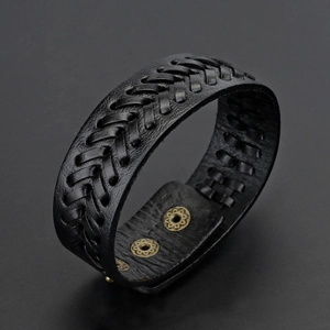 Breites geflochtenes Herren-Lederarmband in Schwarz mit antikem Bronze-Druckknopf
