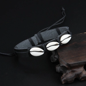 Leather Bracelet With Natural Cowrie Shells Handmade Adjustable Woven Cord Beach Holiday Ethnic Jewelry For Men