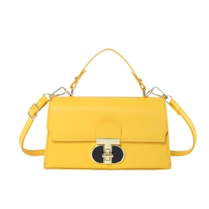 Petit sac à bandoulière carré jaune vif en cuir PU avec bandoulière et boucle métallique