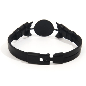 Bracelet minimaliste en cuir noir à double couche avec support rond en métal et fermoir à fiche