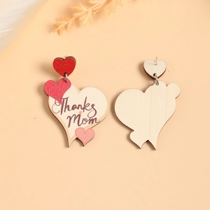 Wooden heart earrings with Thanks Mom print and natural wood texture on the back