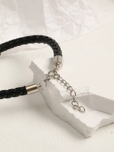 Pulsera retro de cuero trenzado negro para hombre con cierre de langosta ajustable